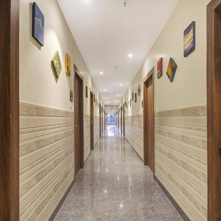 Townhouse Oak Sohotel Hāora 外观 照片