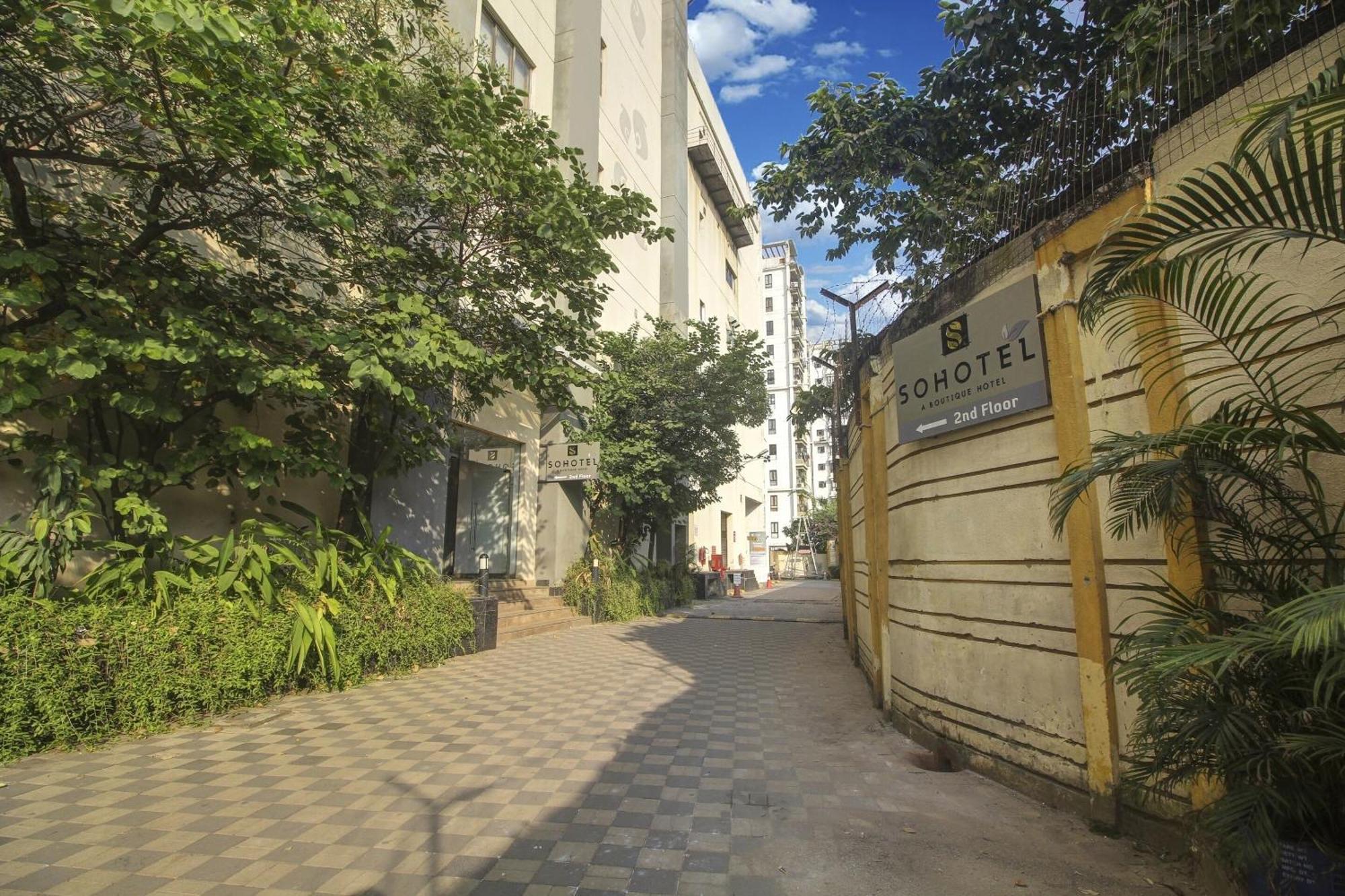 Townhouse Oak Sohotel Hāora 外观 照片