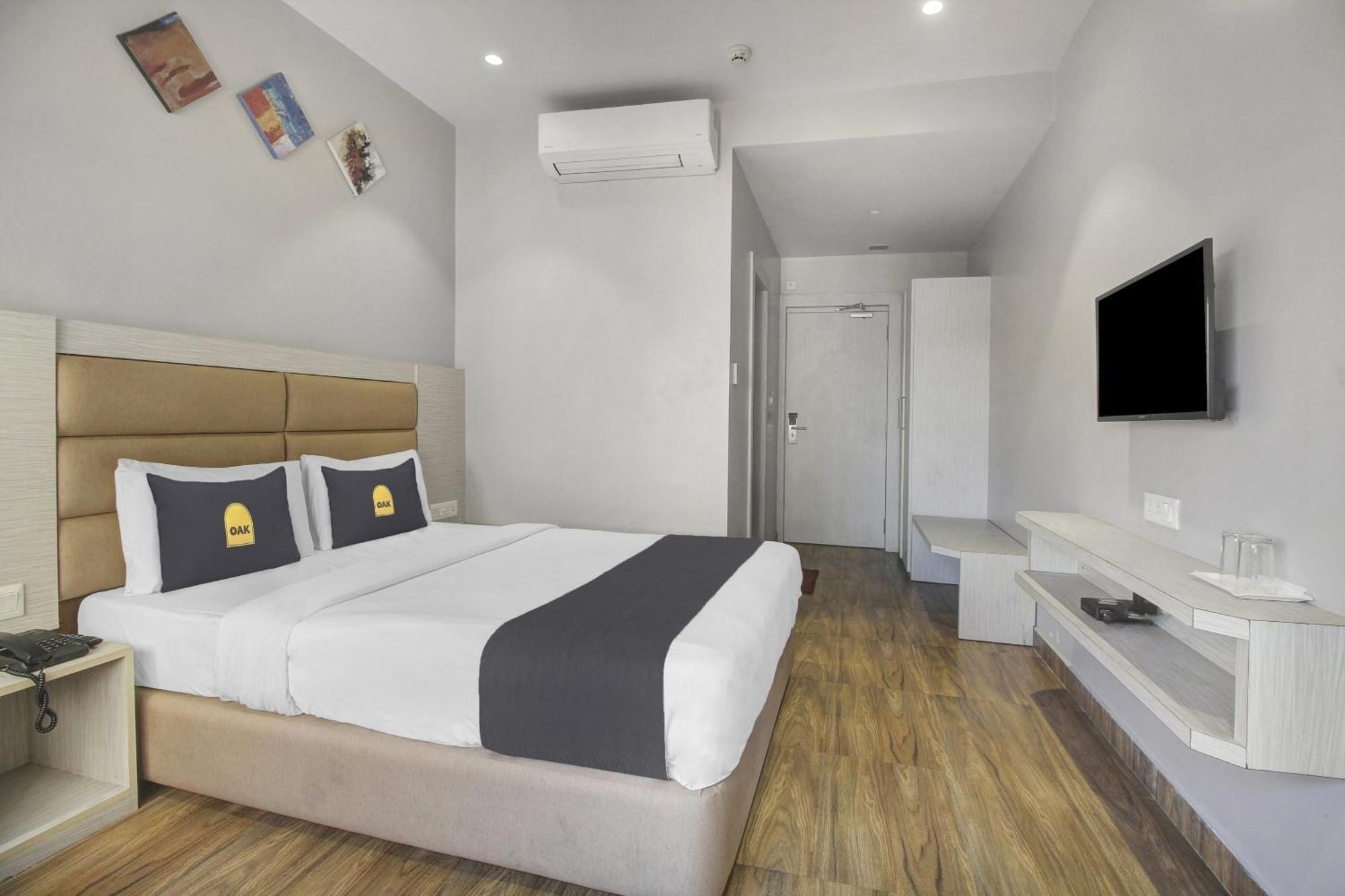 Townhouse Oak Sohotel Hāora 外观 照片