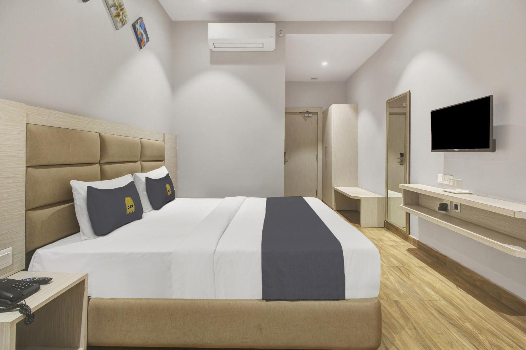 Townhouse Oak Sohotel Hāora 外观 照片