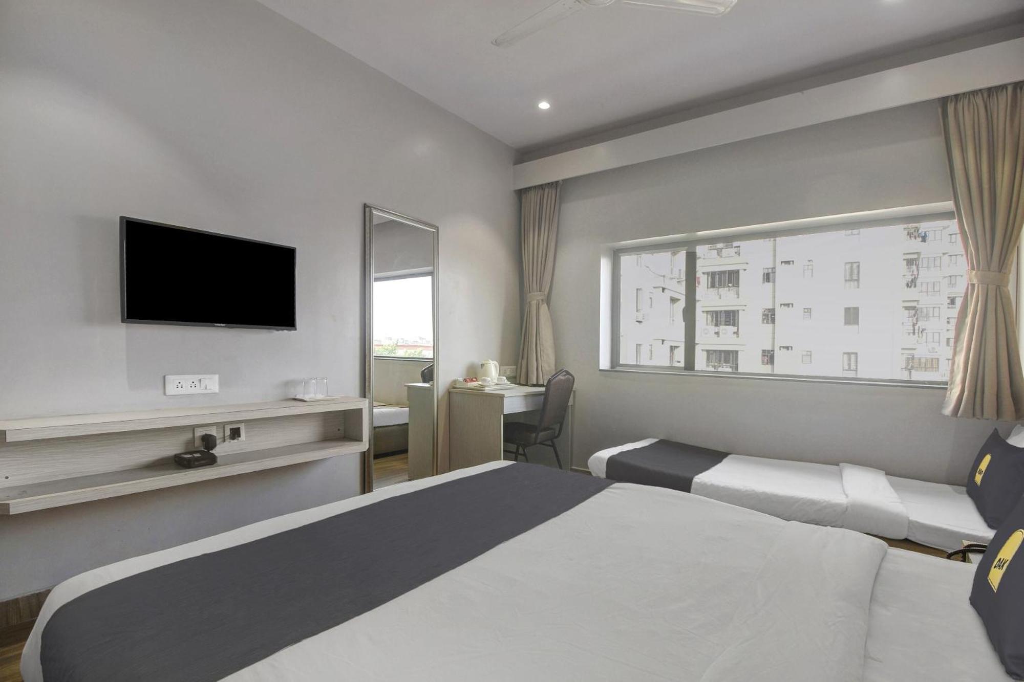 Townhouse Oak Sohotel Hāora 外观 照片